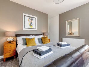 4 bedrooms, free WiFi