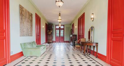 Domaine du Chateau de la Grotte