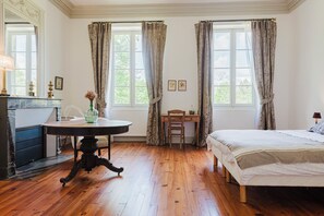 6 sovrum, strykjärn/strykbräda, wi-fi och sängkläder