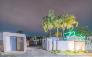 Fachada da propriedade