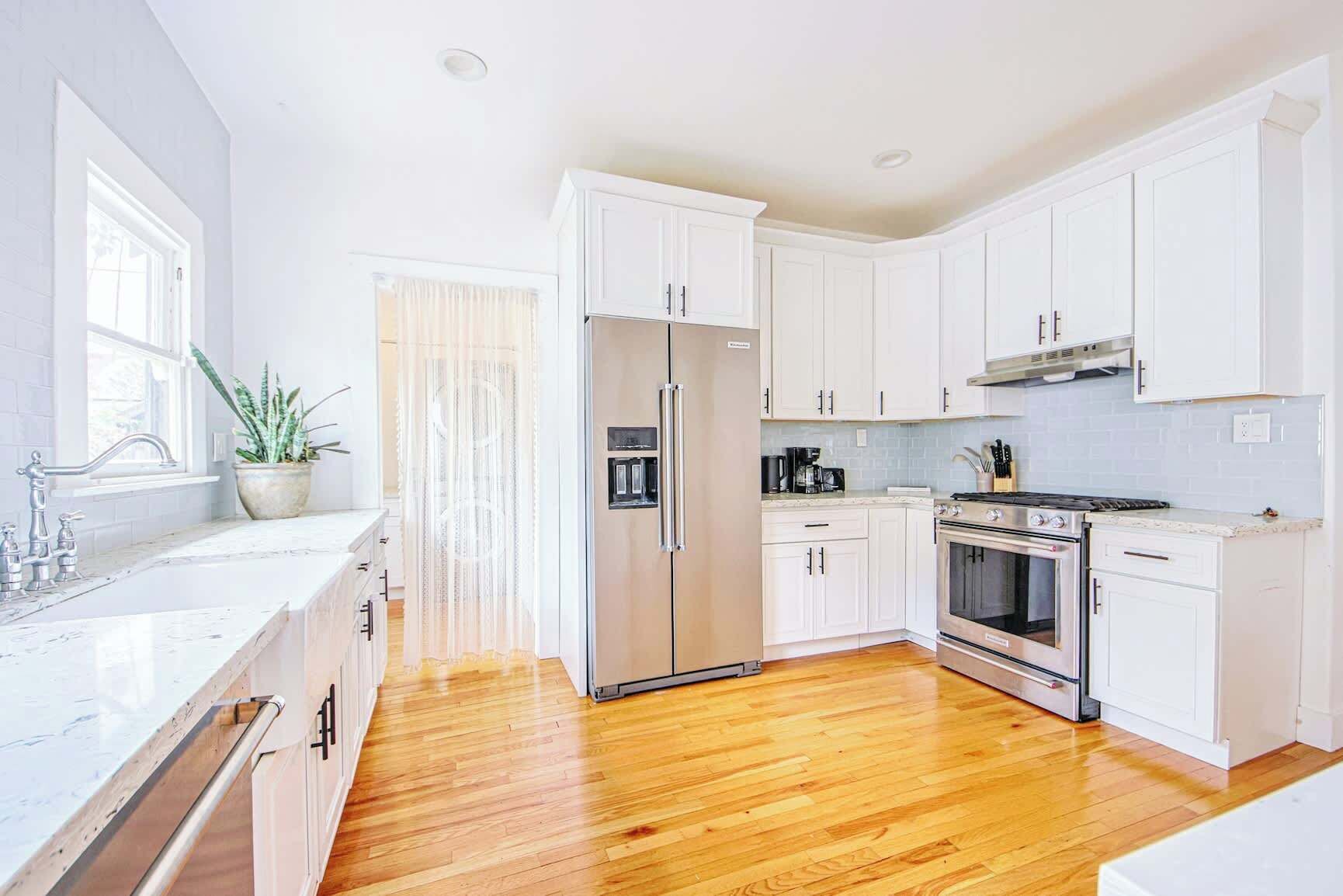 冰箱、烤箱、炉灶、洗碗机