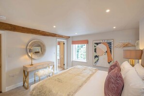 4 bedrooms, iron/ironing board, travel crib, WiFi
