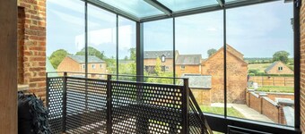 The Granary – Elegant Countryside Retreat