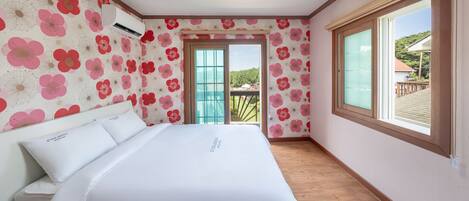 Basic Room, 3 Bedrooms (Whole-C (1F / Duplex /BBQ)) | 1 bedroom, free WiFi
