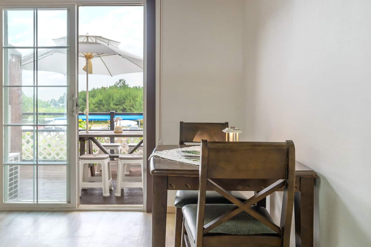 Basic Room, 1 Bedroom (D-Couple B (2F/ Duplex / BBQ)) | 1 bedroom, WiFi (free)
