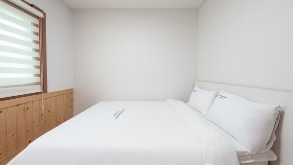 Basic Room, 3 Bedrooms (Whole-C (1F / Duplex /BBQ))