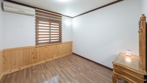 Habitació bàsica, 2 dormitoris (E-1 (1F / Separate / BBQ)) | 1 dormitori i wifi gratuïta 