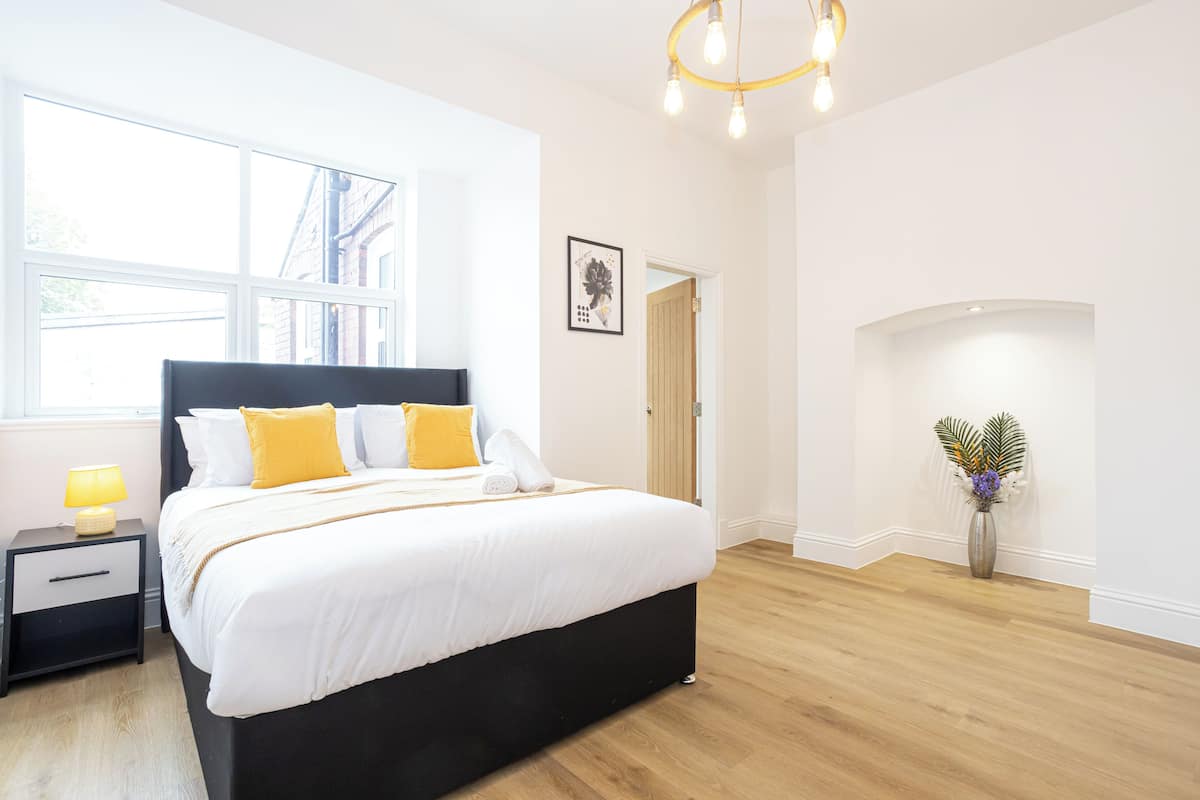 Apartment | Iron/ironing board, free WiFi