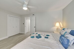 1 chambre, fer et planche à repasser, accès Internet, draps fournis
