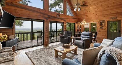 Cabin Sweet Cabin | Hot TubâąGame RoomâąDog Friendly