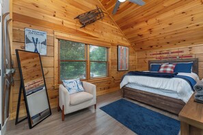 5 bedrooms, iron/ironing board, travel crib, WiFi