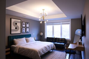3 Schlafzimmer, Schreibtisch, Bügeleisen/Bügelbrett, kostenloses WLAN