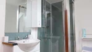 Shower, towels