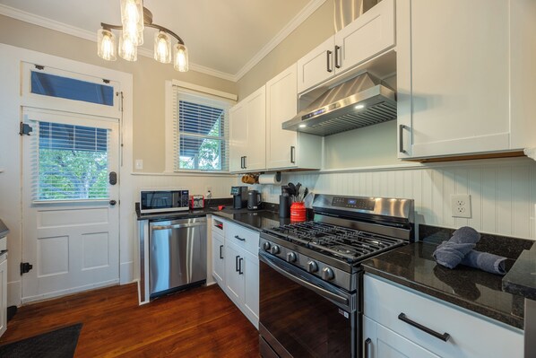 Microwave, oven, stovetop, dishwasher