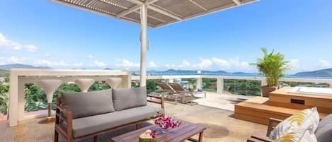 Villa, Balcony | Balcony