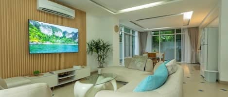 Villa, Balcony | Living area