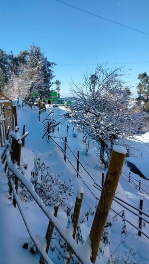 Exterior - Snow Adventure Resort (Dhanaulti)
