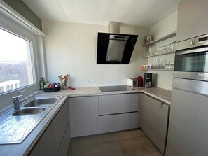 Apartment | Private kitchen - Apartment in Nieuwpoort-bad With Sea View (Nieuwpoort)