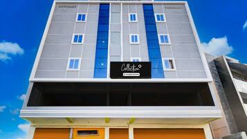 House | Bahagian luar