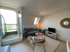 Apartment | Living room