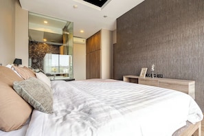 1 bedroom, iron/ironing board, WiFi