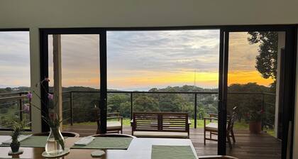 Monteverde Private Villa • Sunset, Gulf & Mountain Views