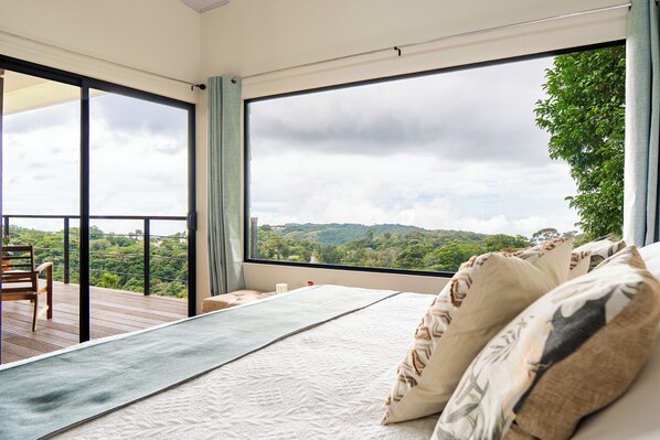 1 slaapkamer, een strijkplank/strijkijzer, wifi, beddengoed