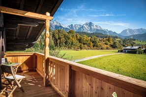 Comfort Apartment, 2 Bedrooms, Mountain View | Balcony - Obermühlhof (Saalfelden am Steinernen Meer)