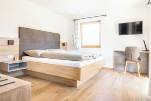 Classic Apartment, 1 Bedroom, Mountain View | Free WiFi - Obermühlhof (Saalfelden am Steinernen Meer)
