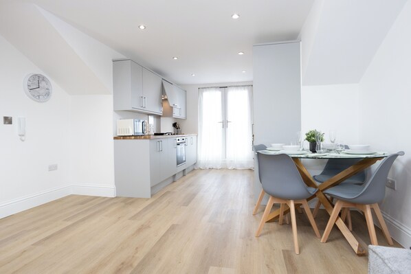 Apartment | In-room dining