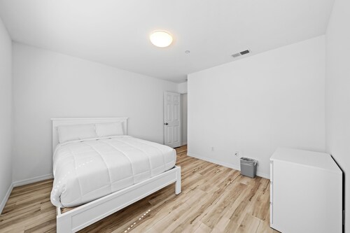 Marvelous 4-bedroom condo in San Diego
