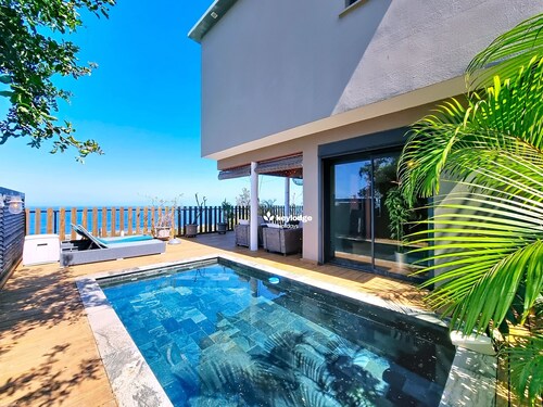 Villa Tropical View, 160m² villa with swimming pool in Saint-Leu