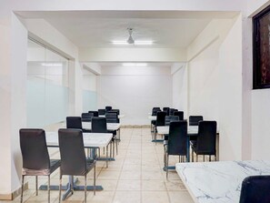 House | Dining
