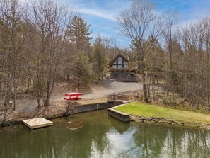 Exterior - Grand Lakeview Luxury Log Cabin, Game room & Fire Pit, Near all baseball camps (Schenevus)