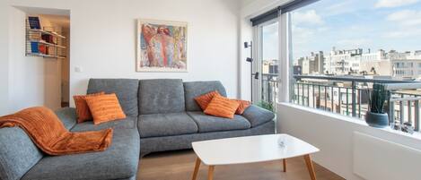 Apartment | Living room