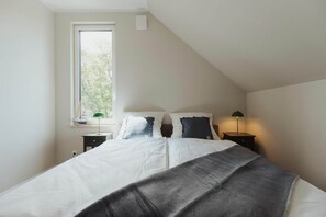 2 habitaciones y cuna de viaje 