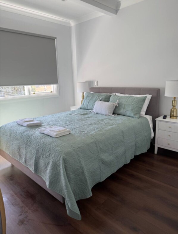 4 bedrooms, iron/ironing board, travel cot, free WiFi