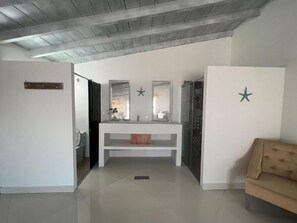 Habitació quàdruple exclusiva, vistes al mar | Interior