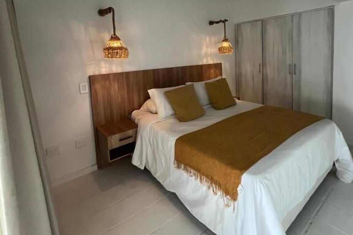 Junior Suite, Balcony, Sea View | In-room safe, WiFi (free), individually decorated