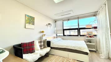 1 habitación, wifi y ropa de cama