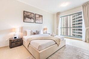 1 bedroom, in-room safe, iron/ironing board, free WiFi