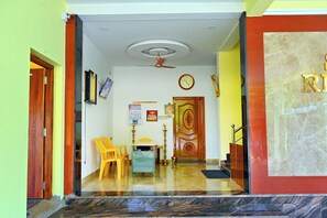 Guest wheelchair