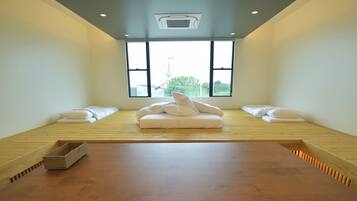 Superior Apartment | Free WiFi, bed sheets