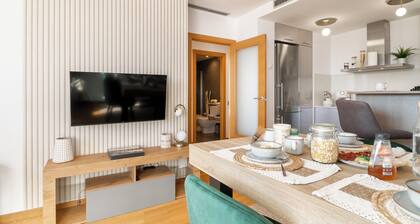 Penthouse with Private Terrace & Pool Access