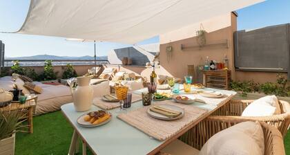 Penthouse with Private Terrace & Pool Access