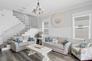 Smart TV, table football