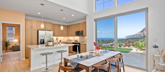 Sleeps 16, 2 Homes | Ocean Views, Shared Pool + Gym, Near the Beach | AvantStay