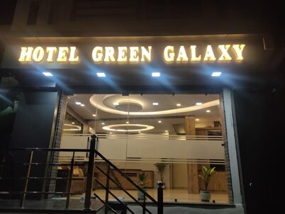 Hotel Green Galaxy