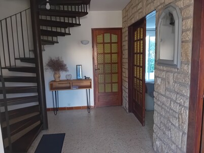 Large house in Provence village of Entressen with enclosed garden planted with trees, quiet location