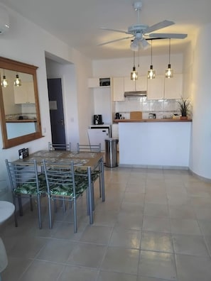 Mikrobølgeovn, ovn og oppvaskmaskin